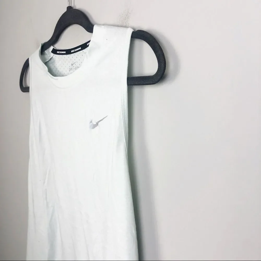 NIKE | Icy Pale Mint Green Racerback Dri-Fit Running Tank Top Women’s XL